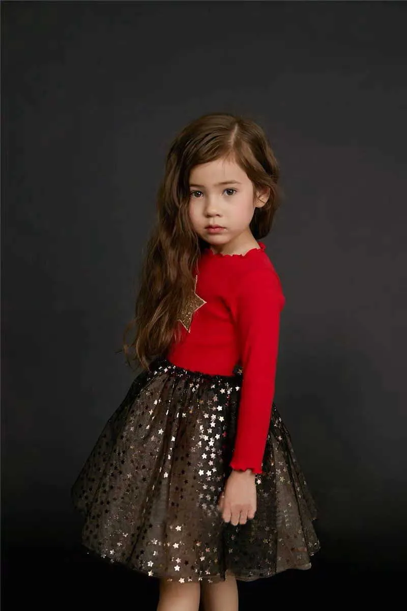 Retail Sequins Star Girls Dressess Fall Full Sleeve Glitter Tulle Princess för Baby Kläder 2-8T sk005 210610