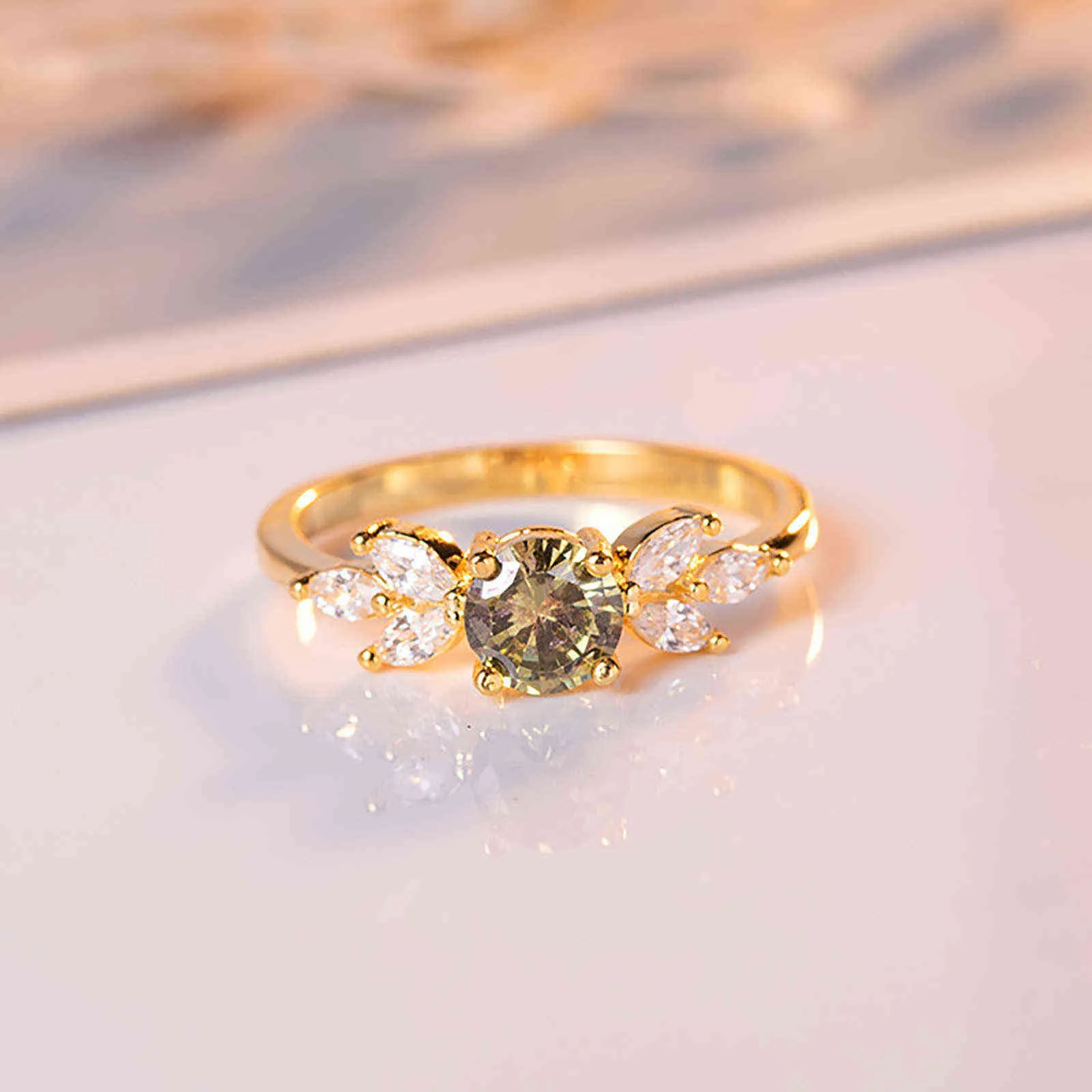 Eleganckie pierścienie dla kobiet Emeralds cyrkon pierścionki diamentowe kobiet 2021 biżuteria prezenty damskie pierścionki 2022 Dropshipping G1125