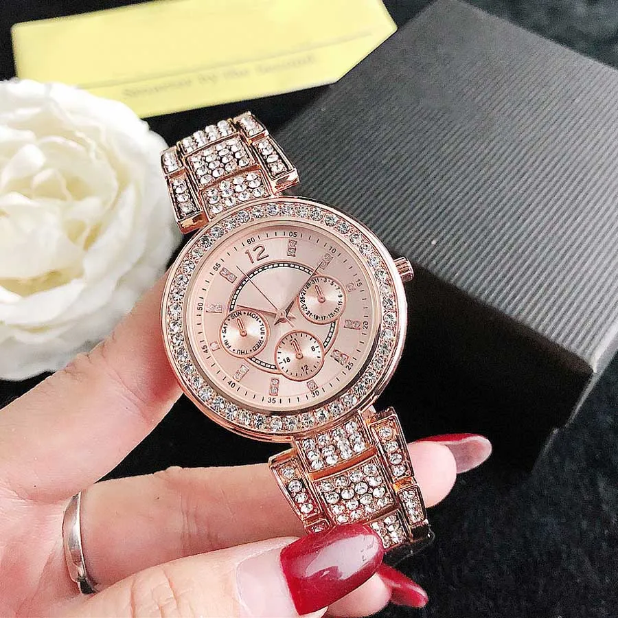 Montres de marque femmes dame fille cristal Style métal acier bande Quartz montre-bracelet en 022656