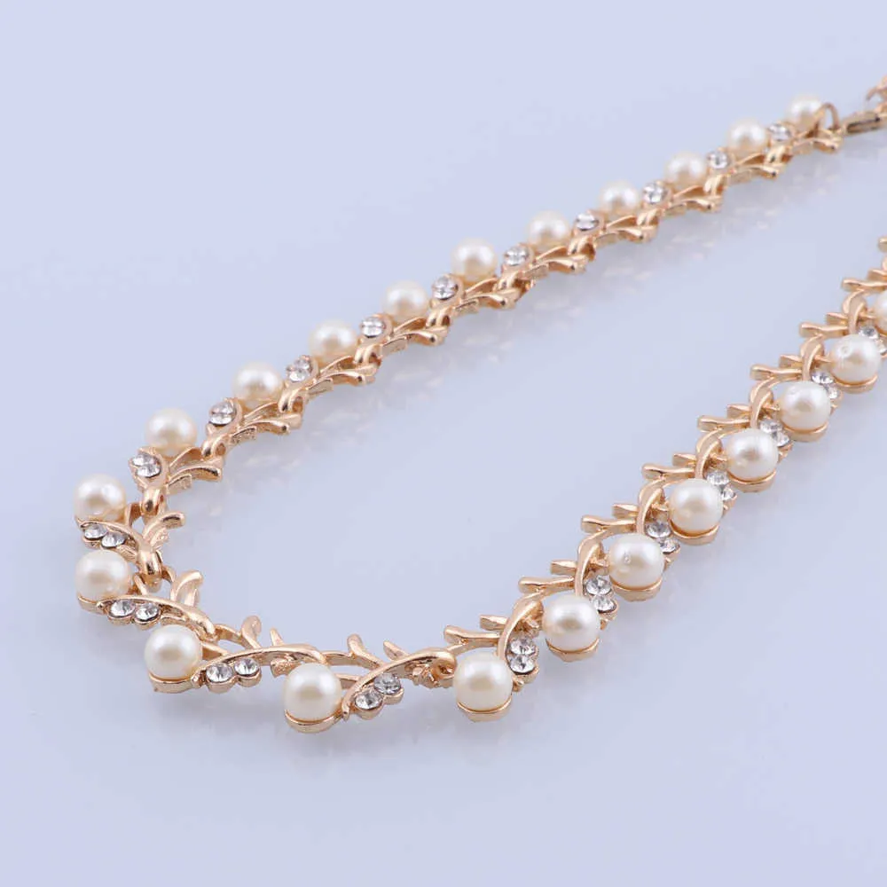 Lyxig guldfärg halsband örhängen uppsättningar imitation pärla smycken uppsättningar för brudar gåva för kvinnor bröllopsfest indiska smycken h1022