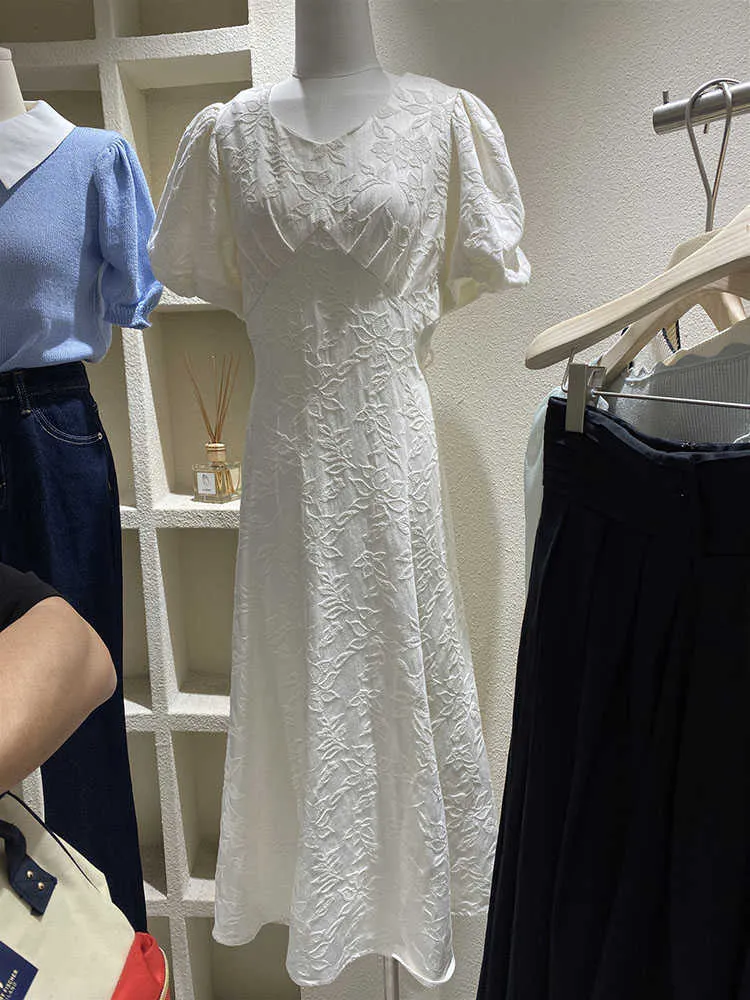 Tempérament été rétro mince une ligne blanc col en V manches bouffantes robe florale femmes mi-longueur coréen chic mode robe jacquard 210610