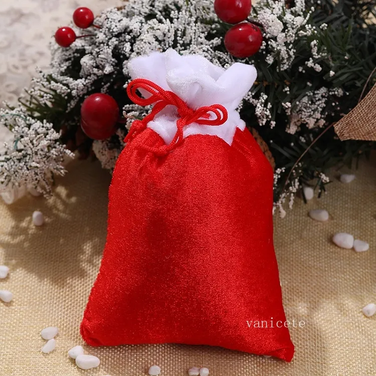 10 * 15 cm Buon Natale Sacchetto regalo rosso Tinta unita Sacco di Babbo Natale Borsa con coulisse Albero di Natale Sacchetti imballaggio di caramelle T2I52879