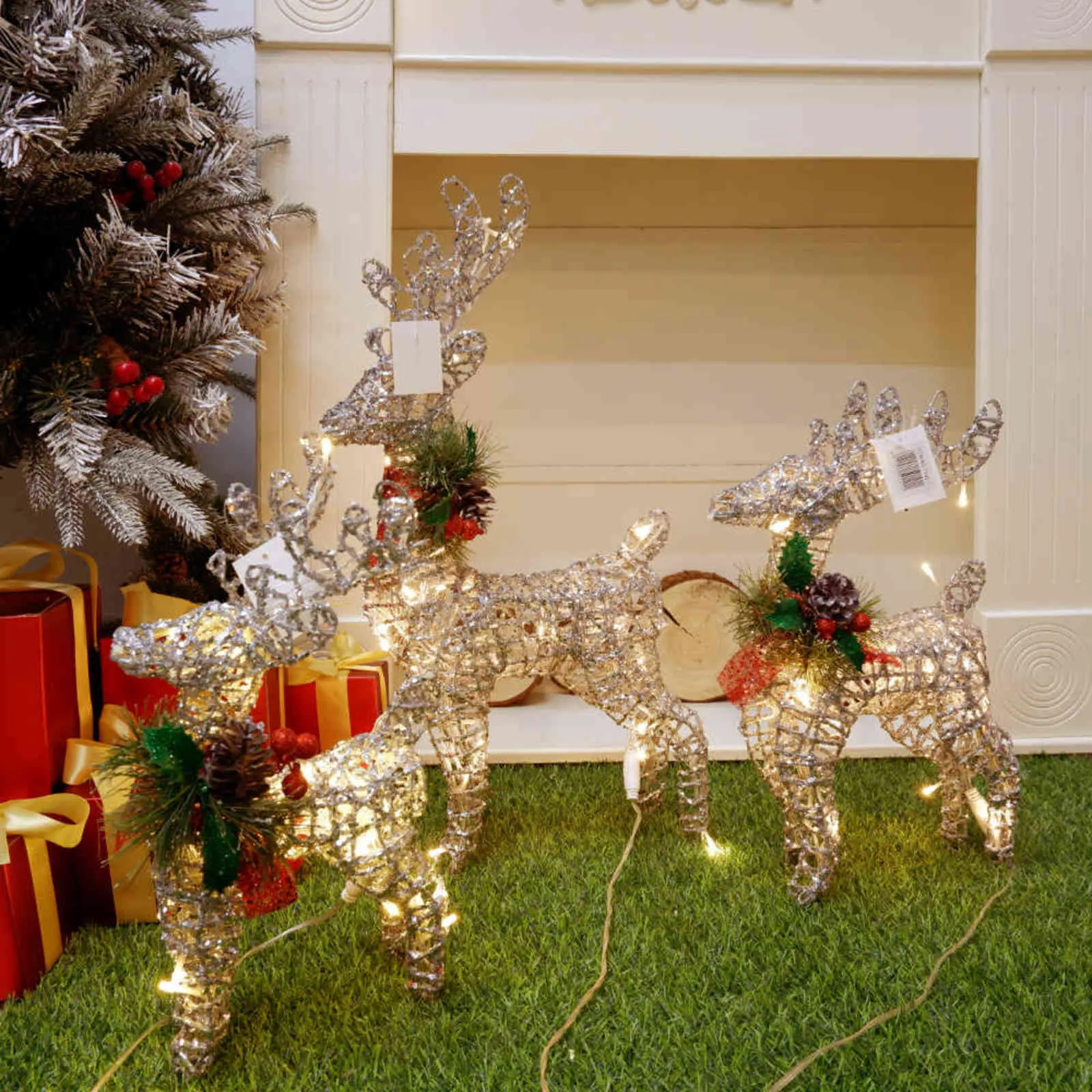 2022 Année Décoration Décoration de Noël Ornements Gold Deer Elk LED Lumière Arbre de Noël Scène Chambre Maison Navidad Décor 211122