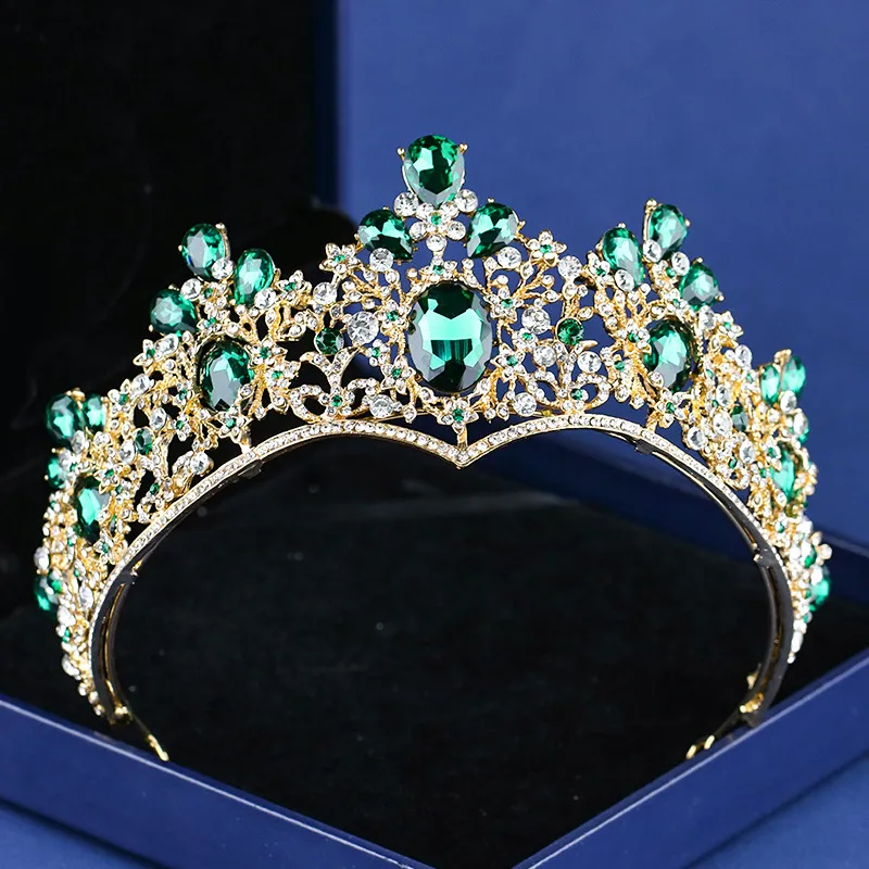 Bridal Tiara Headpiece 2022 Vintage Barock Pageant Crown New Alloy Green Diamond Emerald Noble Crowns Elegant Headwear Quinceaner243r