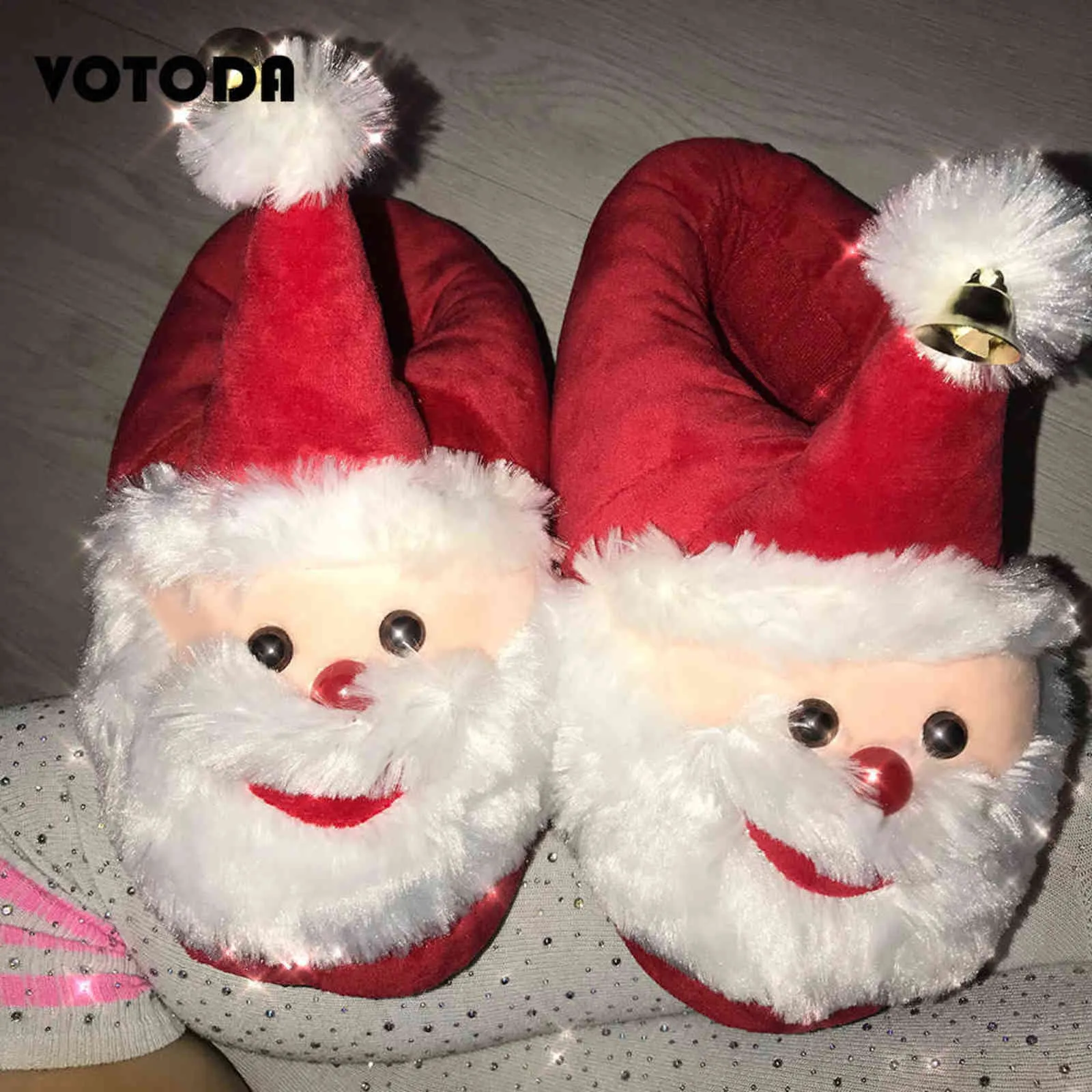 Invierno de Navidad pareja de peluches Mujeres Santa Casa Toboganes planos hombres Flop Flop Flop Lindo zapatos peludos de pieles algodón H1122