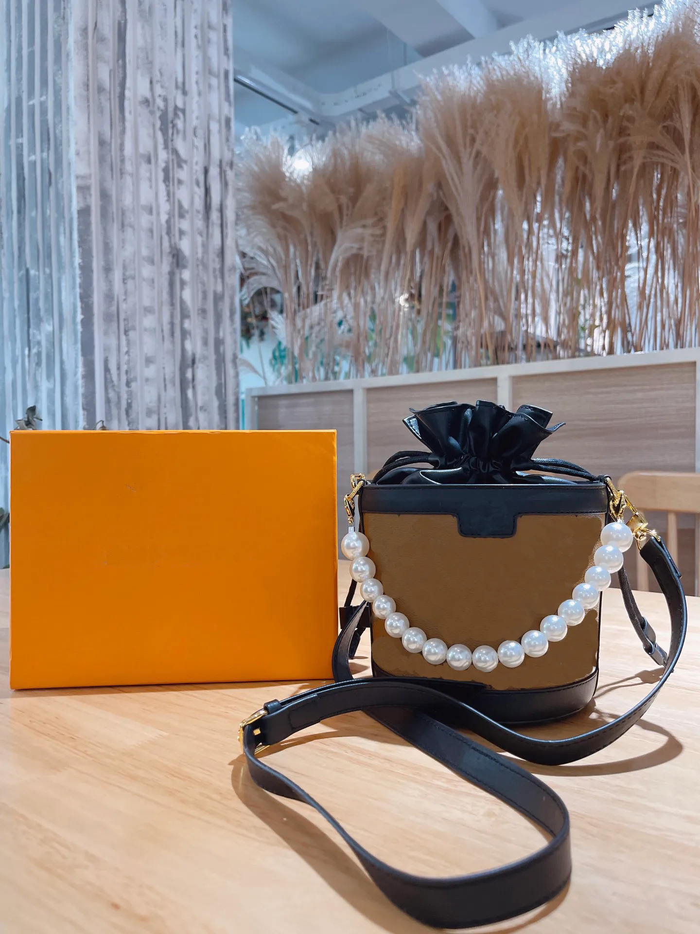 Designer Bucket Bags Printing Bag Letter Totes Leather Handbags Women Crossbody Handbag Luxury Fashion Ladies Purse High Quality Shoulder Wallet