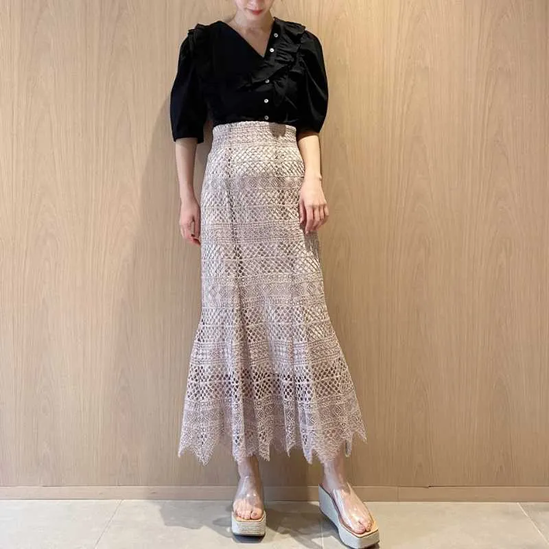Col rabattu irrégulier Champignon Design Blouses Femmes Japon Style Élégant Bouton Solide Chemise Été Chic Doux Tops Mujer 210525
