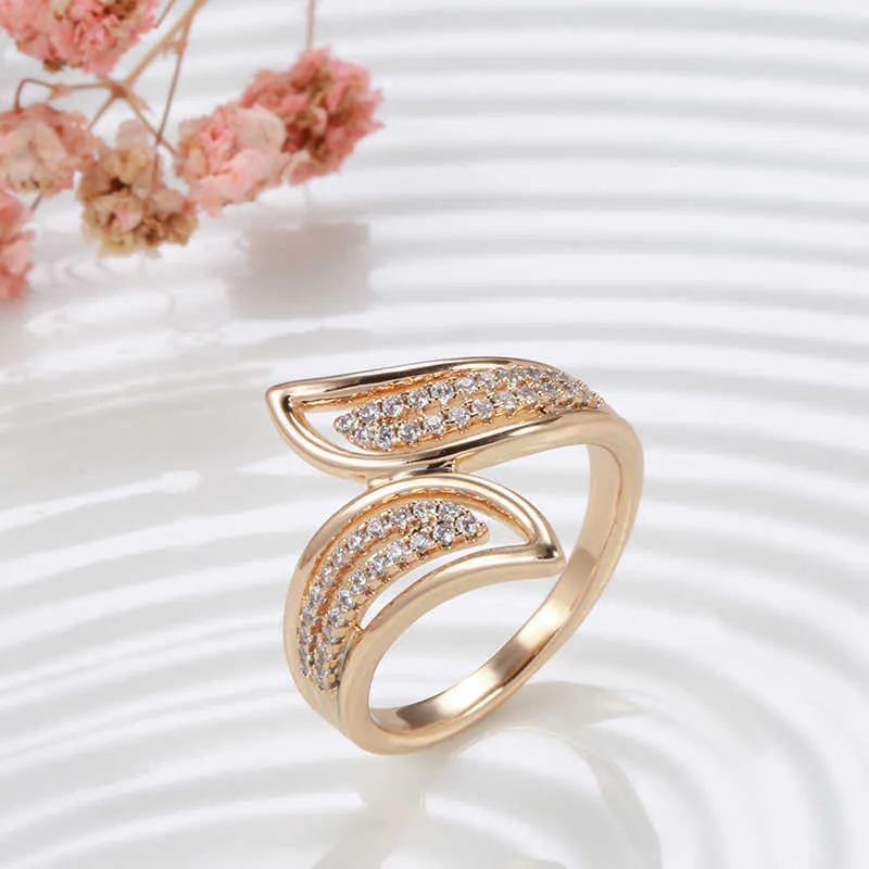 Kinel New Fine Hyperbole Curve Women Rings Micro Wax Inlay White Natural Zircon 585 Rose Gold Fashion Jewelry Unique Cross Ring X0715