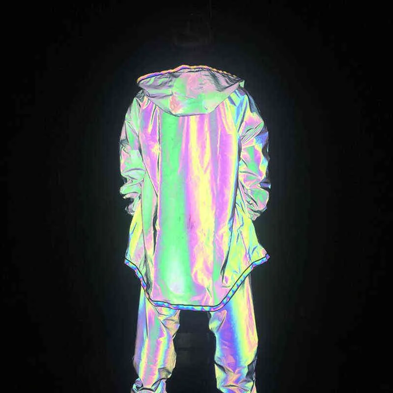 Män Höstnatt Färgglada Full Reflekterande Hooded Jacket Lång Sektion Krökt Hem Hip Hop Loose Windbreaker Vattentät Coats 211217