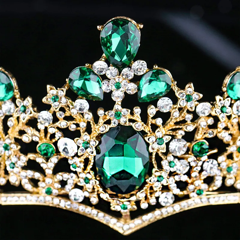 Braut Tiara Kopfschmuck 2022 Vintage Barock Pageant Krone Neue Legierung Grüner Diamant Smaragd Edle Kronen Elegante Kopfbedeckung Quinceaner208Z