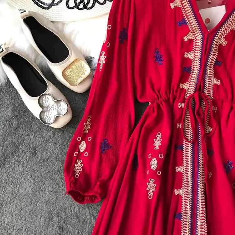 Women Liner Dress Retro Spring Summer Slim With Belt Bandage Red Long Robe Ladies V-neck Vintage Embroidery Boho Vestido 210525