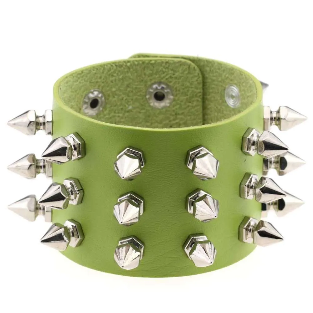 Bracelet en cuir à trois rangées de rivets coniques exagérés, Punk non grand public, ring2025374