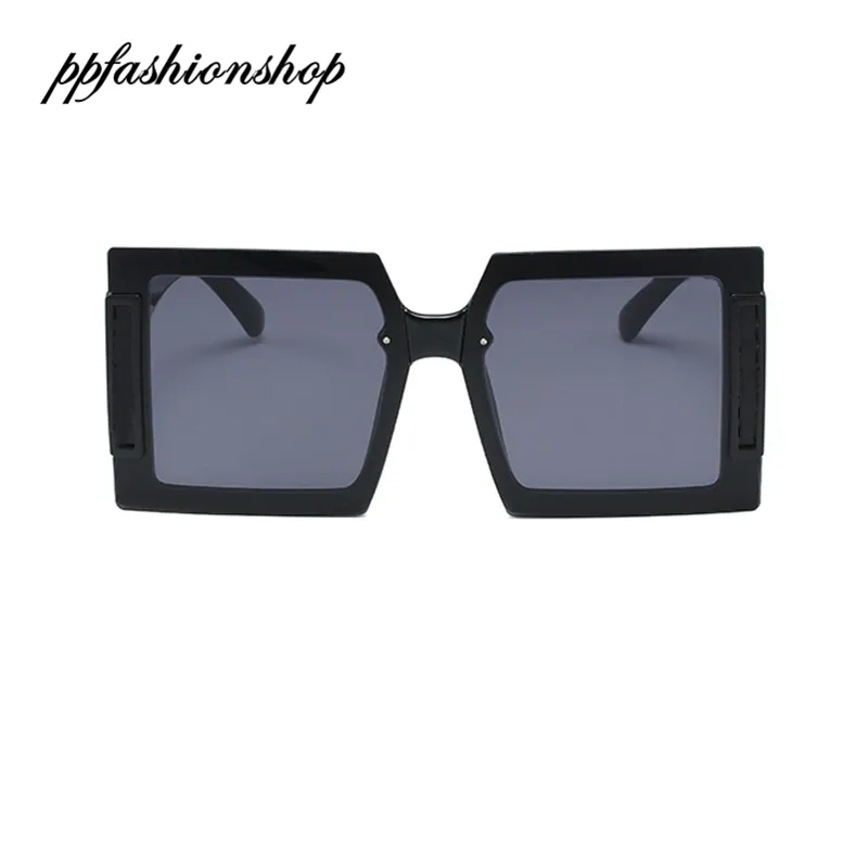 Fashion Outdoor Beach Sun Glasses Brand Designer Solglasögon för män Kvinnor Square Summer Eyewear With Box och Case PPFASHSHOP2759