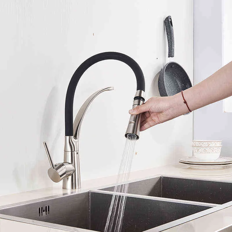 Chrome Rubber Kitchen Faucet Mixer Tap Rotation Pull Down Stream Sprayer Taps Cold Water Tap with Single Handle Kitchen Tap 211108