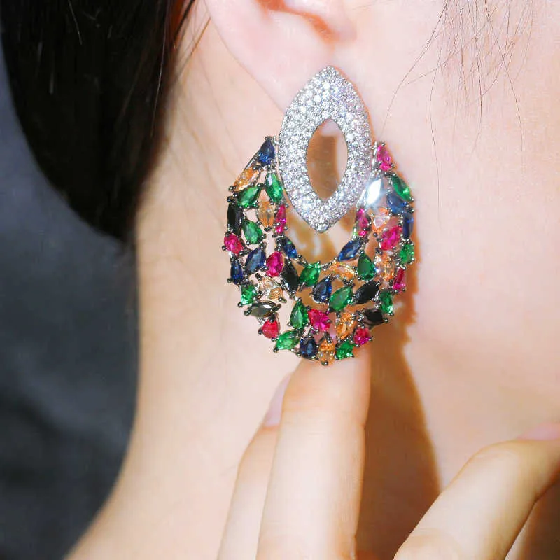 Orecchini multicolori unici con zirconi cubici a goccia lunga Grandi orecchini di lusso le donne Designer di gioielli da sposa da sposa CZ742 210714