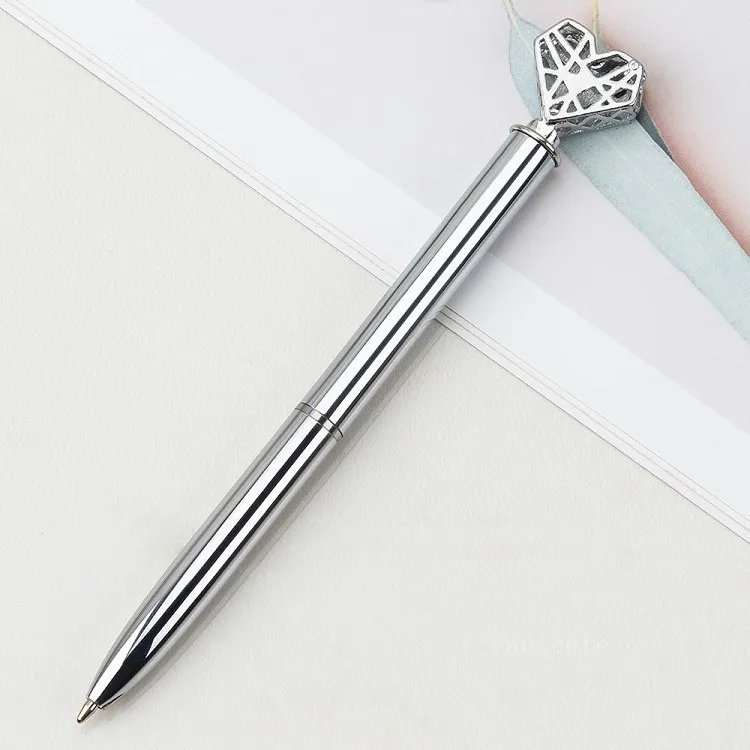 Creative Heart Shaped Ballpoint Pen Diy Metal Ball Pennor Kontorskolan Tillbehör Alla hjärtans dag Present T2i53293