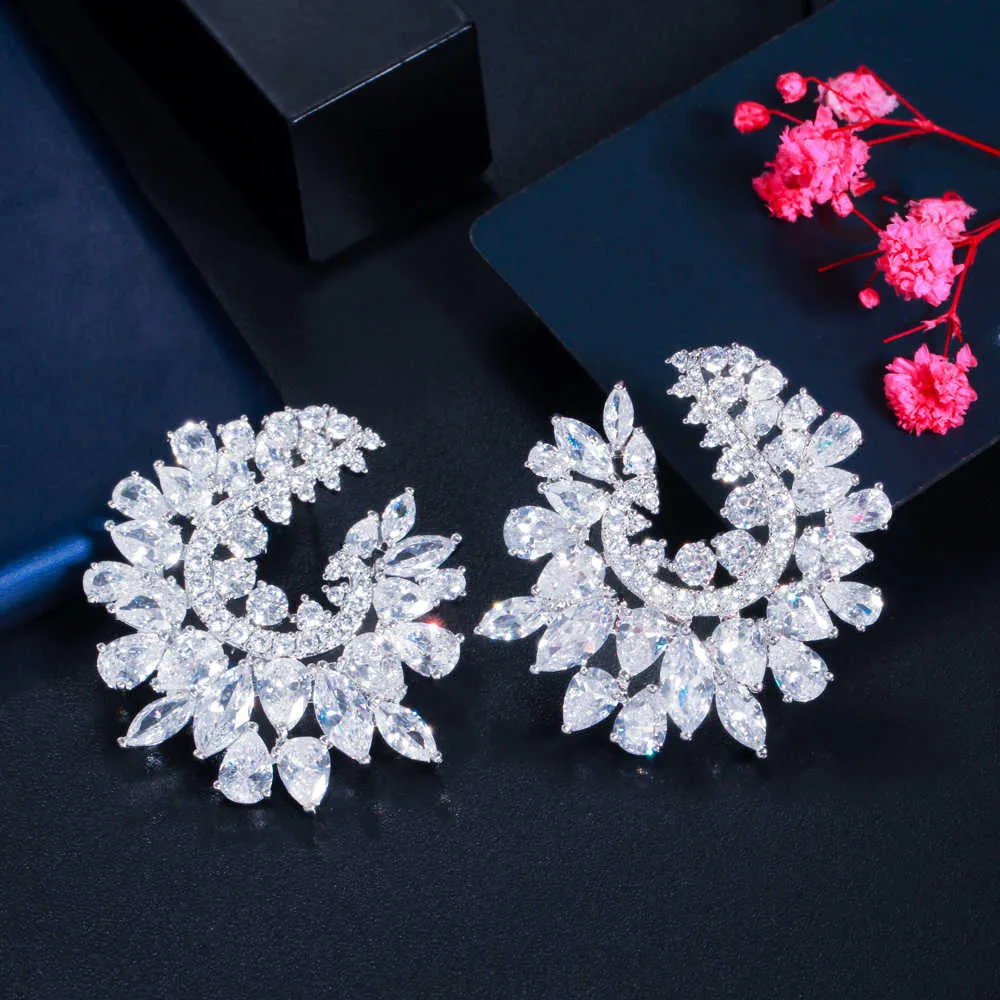 Zarte Kubikzircon Luxus Geometrie Blume Große Hochzeit Ohrring für Frauen Verlobung Party Braut Schmuck Geschenk CZ881 210714