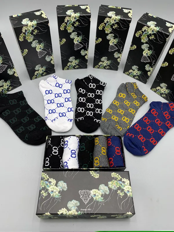Herensokken Topkwaliteit Designer Men Women Socks Vijf merken luxe sport winternet brief gebreide sokkatoen met dozen E966