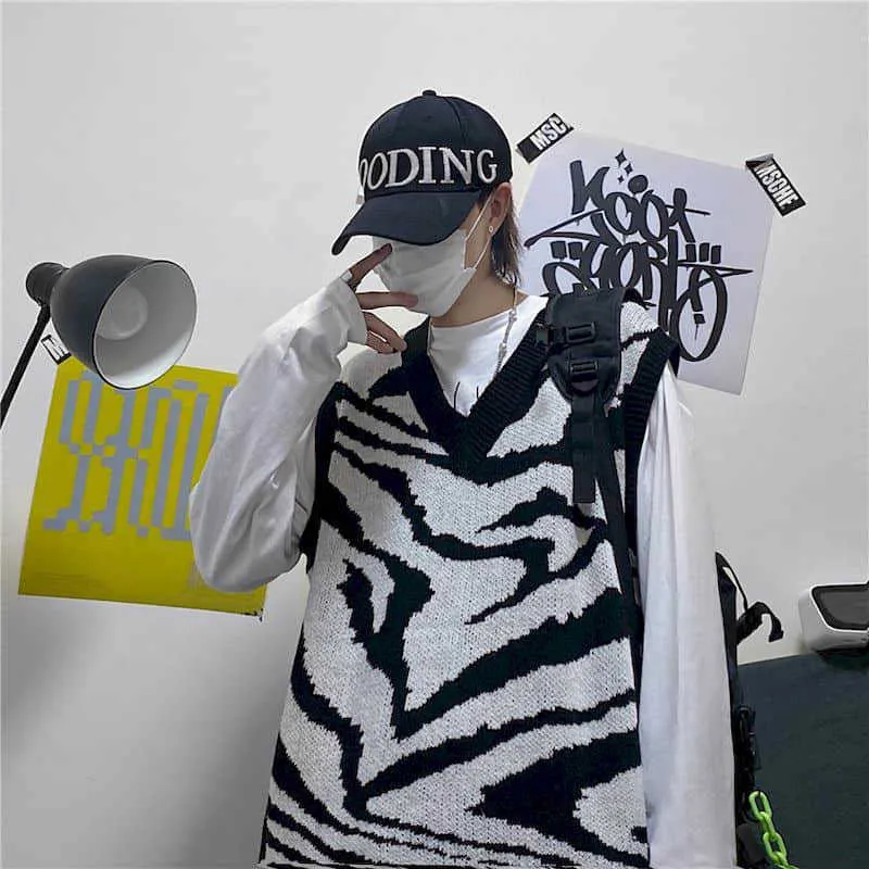 streetwear punk vest women men topsTrend hip-hop street black and white zebra pattern sleeveless knitted sweater 210526