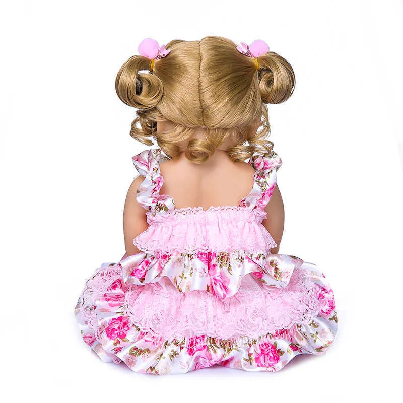 Leverans från Ryssland 55cm Bebe Doll Reborn Toddler Girl Dock Full Body Silikon Mjuk Real Touch Flexibel Anatomiskt Korrekt Q0910