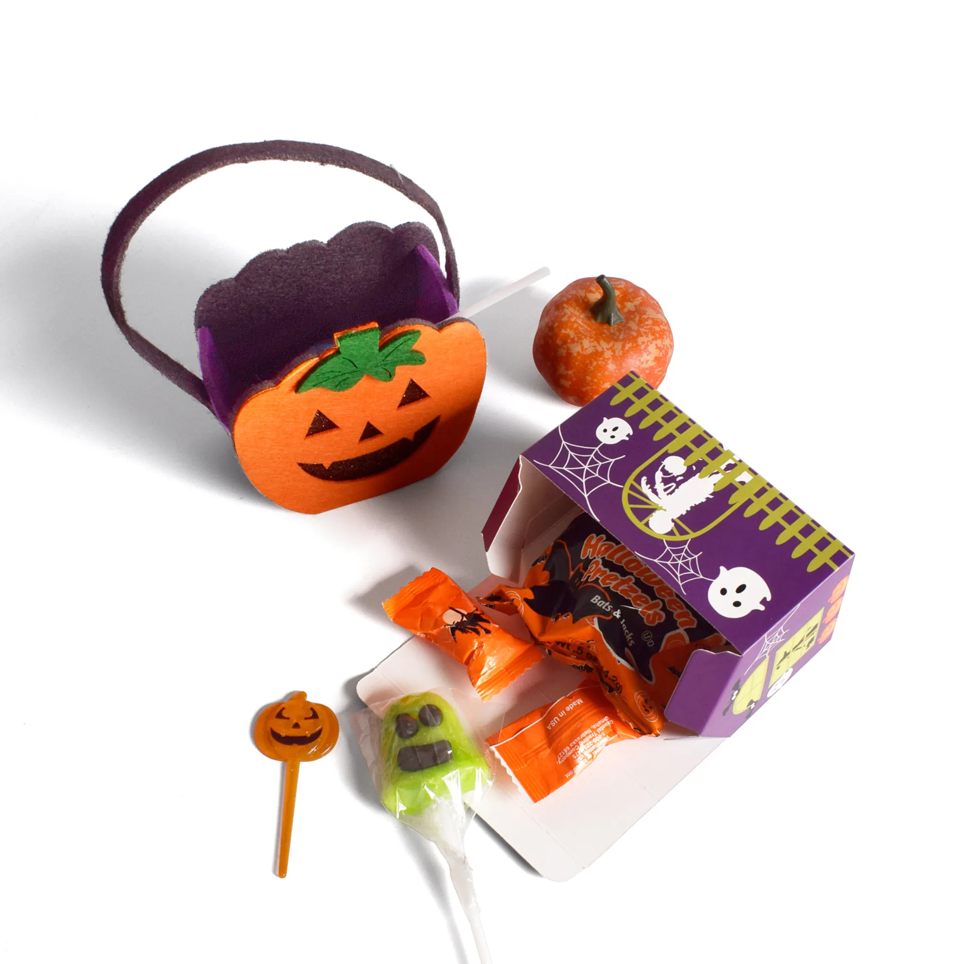 Halloween Candy Box Creative Spider Web Sorcière Papier Cadeaux Boîtes Célébration De Vacances Bonbons Boîtes 11.4 * 6.5 * 6 cm Décoration De Fête 2021