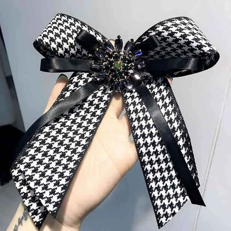 Korean Vintage College Houndstooth Swallow Gird Big Bow Tie Broscher för Kvinnor Mode Shirt Corsage Smycken Tillbehör