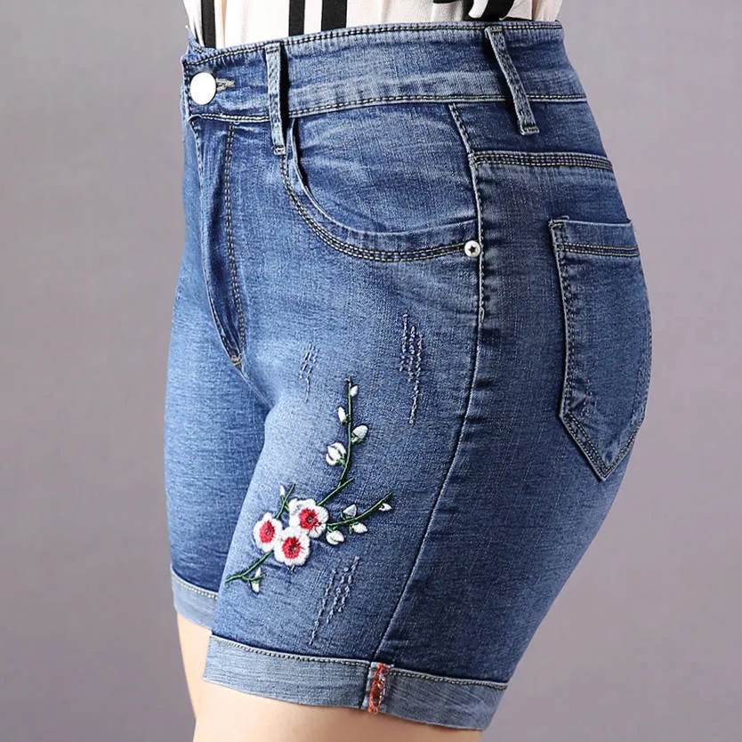 Sommer Frauen Mode Gerade Stil Hohe Taille Hölle Aufgerollt Denim Shorts Weibliche Trendy Stickerei Jean Casual Bottom 210301