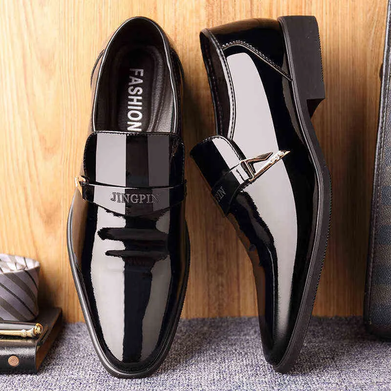 Jurk schoenen new2022 mannen Italiaanse lederen slip op mode mocassin glitter formele mannelijke puntige teen voor 220223
