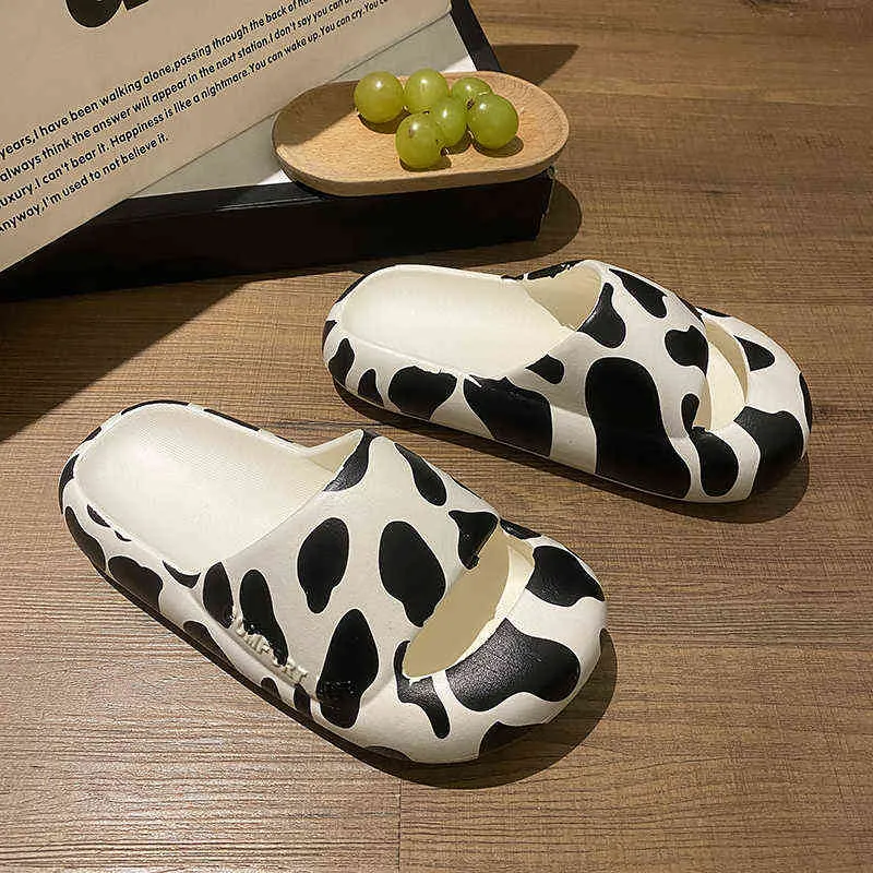 2022 zomer vrouwen slippers schattige meisjes zebra koeien anti-botsing teen zachte vrouwen slipper indoor dames sandalen vrouwelijke schoenen Y220221