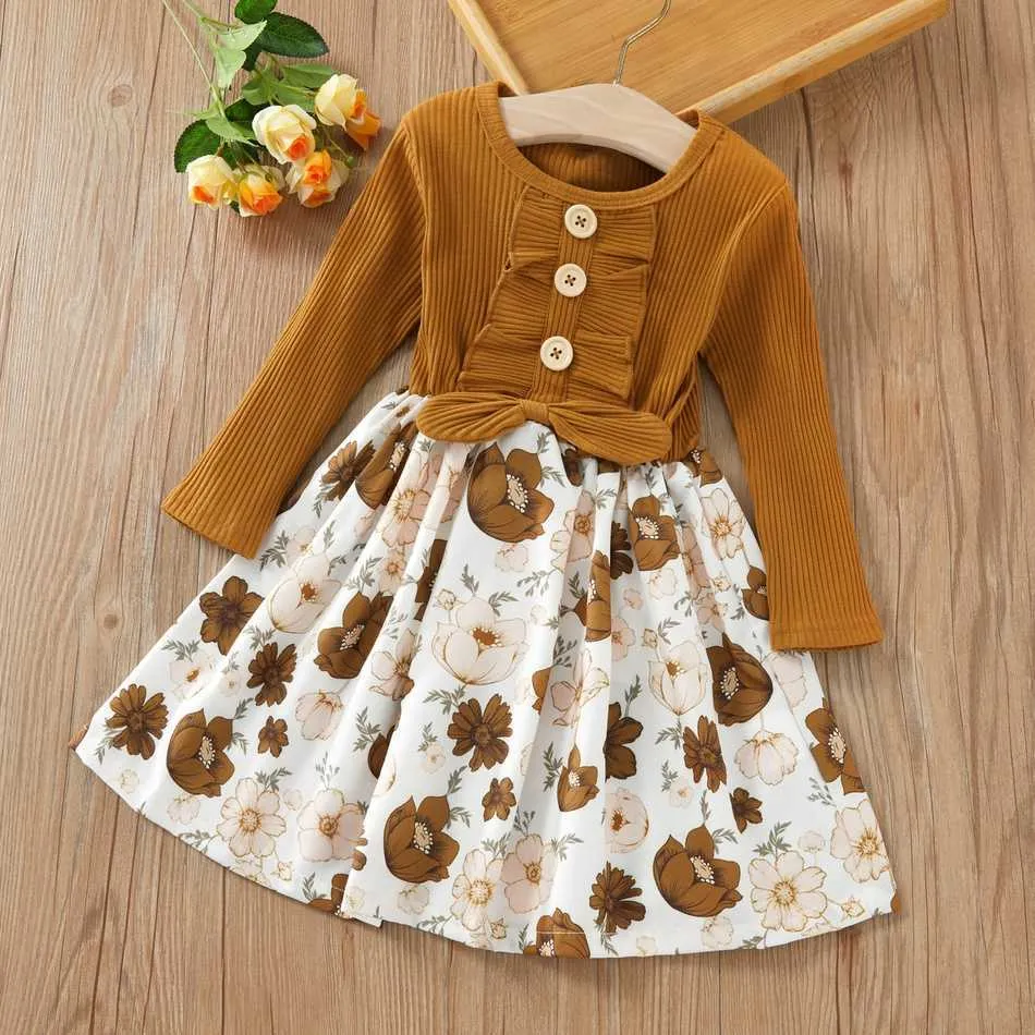 Arrivo Autunno e inverno Baby / Toddler Flower Print Splice Abito a maniche lunghe Kids Girl Abbigliamento 210528