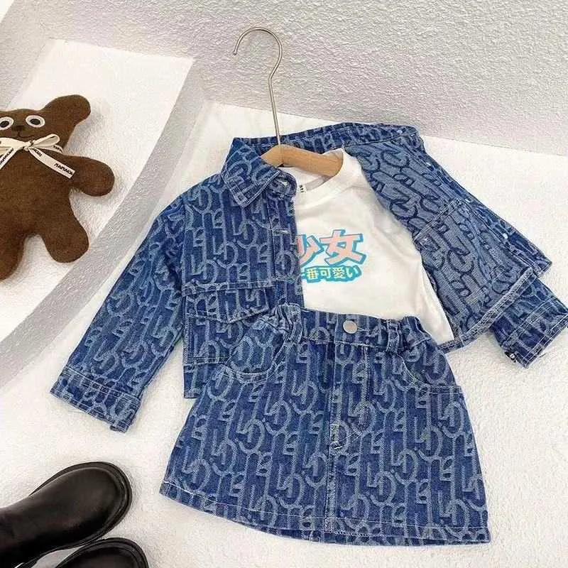 80-130cm Baby Girl Denim Jacket and Skirts Sets for Toddler Kids Printed Long Sleeve Coat + Skirt Fashion Girls Jeans Suits X0902