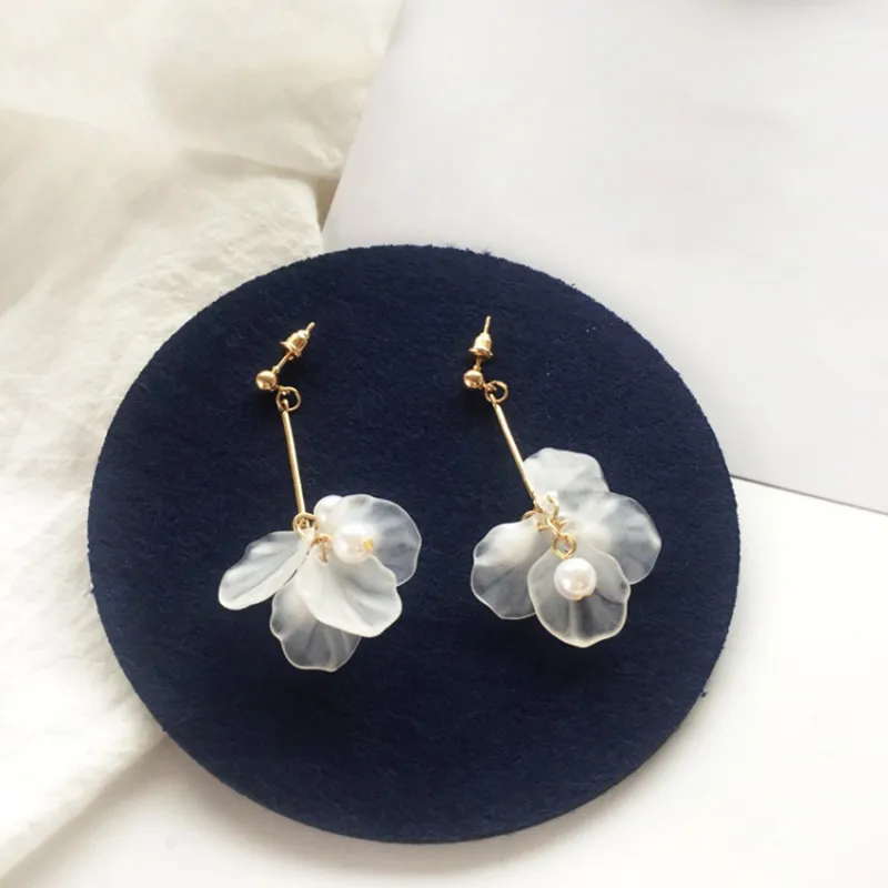 Blume handgemachte Böhmen Boho Ohrringe Frauen Mode lange hängende Ohrring Kristall weibliche Hochzeit Ohrringe Party Schmuck