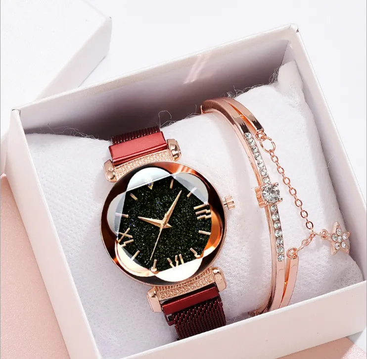 Mulilai Marka Yıldızlı Sky Luminous Quartz CWP Kadınlar Saatler Manyetik Şey Band Çiçek Dial Luxury Noble Ladies Watch Breaselet295G