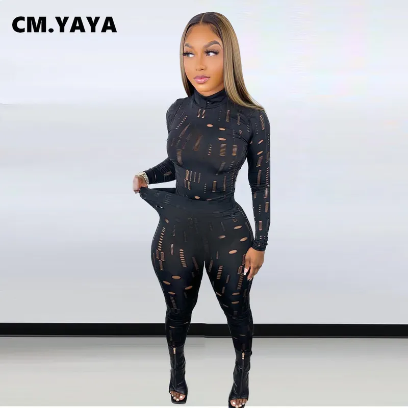 CM.YAYA Hole Active Women Set Long Sleeve T-shirt and Shorts Suit Sport Tracksuit Two Piece Fitness Outfit Black 220315