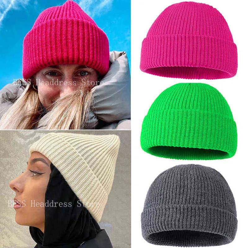 24 färger unisex stickade hattar cap kvinnor solid vinter varm beanie retro brimless baggy melon kepsar för män skullcap street bonnet y21111