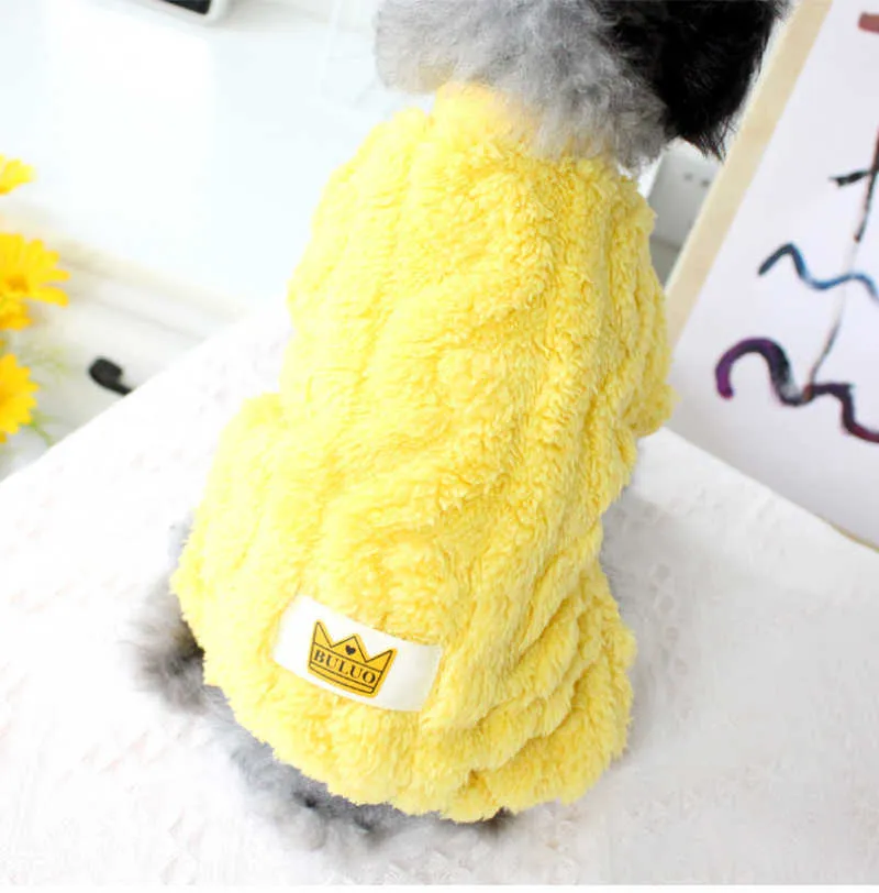 柔らかい犬のジャンプスーツの小さな犬の服冬の暖かいペットのセーターのオーバーオールの子犬コートアパレル衣料品のためのヨークポメラニアン衣装211007