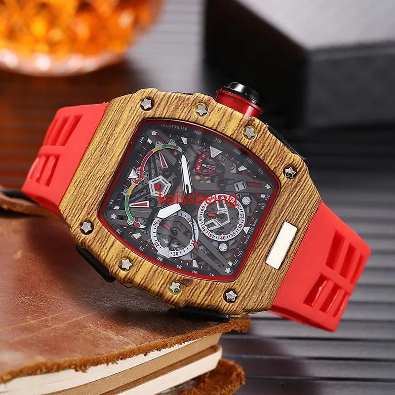 2022 Top Sell Mens Watch Rubber Watchband Fashion All Dial Work rostfritt stål Case Quartz Movemengt Watches High Quality Analog 252r
