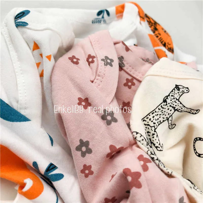 Kvalitet långärmad baby romer vårtecknad mönster hund lejon blomma född pojke flicka kläder spädbarn bomull onesie 210619