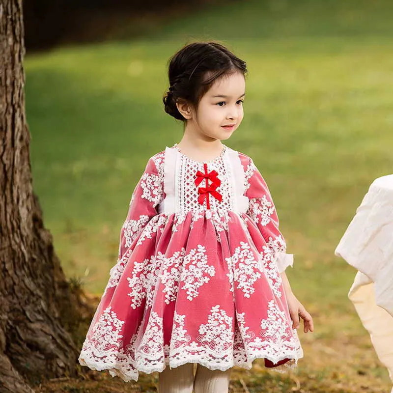 Primavera niños niña vestido de fiesta arco de encaje remiendo rojo mangas largas vestidos de princesa boda realizar ropa E8032 210610