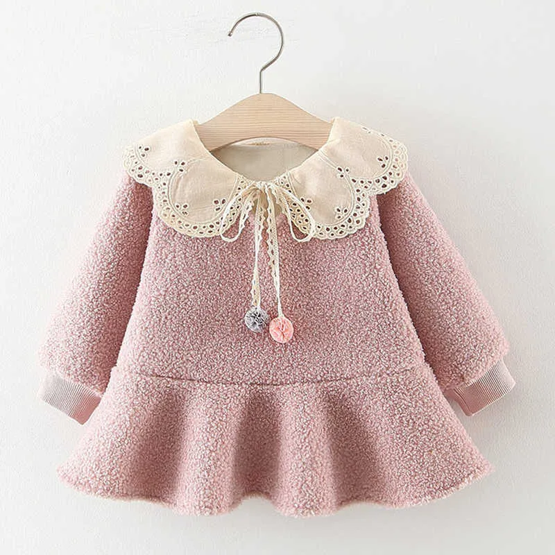 Bear líder bebê menina vestido primavera meninas nascimento vestidos criança bebê crianças terno terno xadrez strawberry retalhos vestuário doce 210708