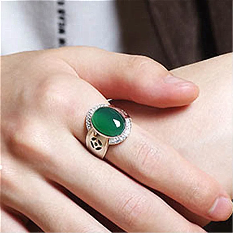 Luksusowy zielony jadeiła szmaragdowe szlachetne pierścionki diamenty dla mężczyzn biały złota srebrna kolor biżuterii męska męska impreza akcesoriów Prezenty 9504282