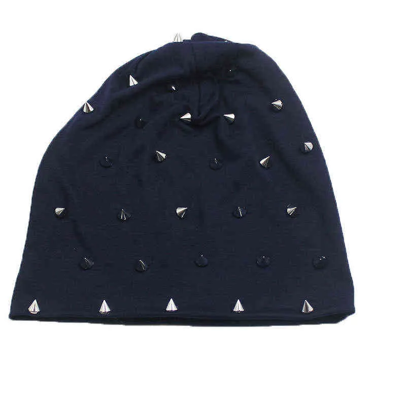 Yeni Moda Hip Hop Sonbahar Erkek Beanies Skullies Perçin Rahat Sıcak Şapka Marka Simli Güzellik Şapka Bonnet Satış Y21111