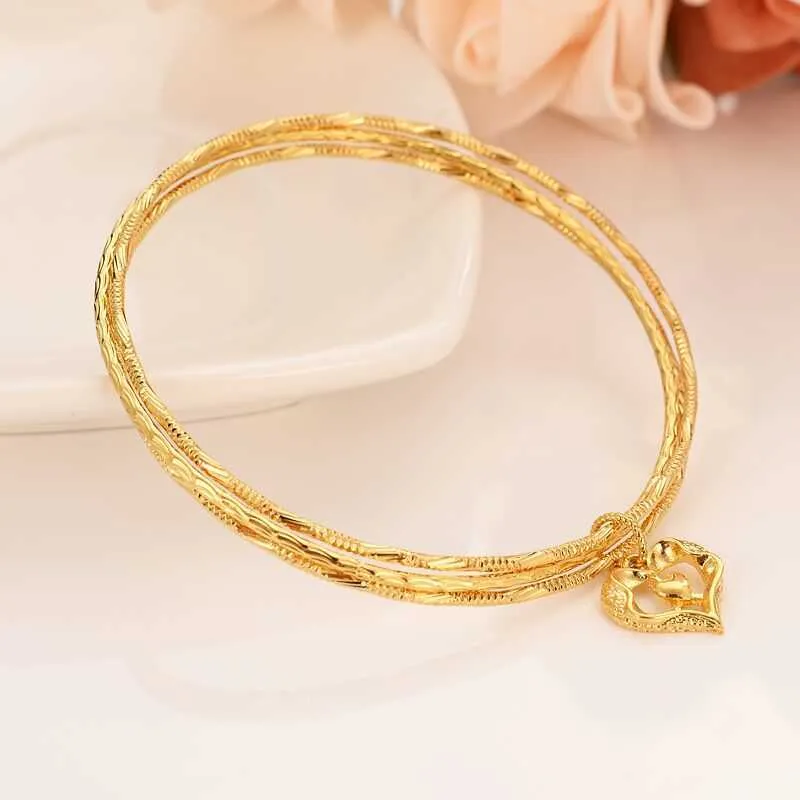 Gouden Armbanden 18 k Solid Fine Gold Finish Lijnen 3 Hoepel Bundel Bangle Armband Vrouwen Sieraden Charm Hang Hanger Hart Q0720