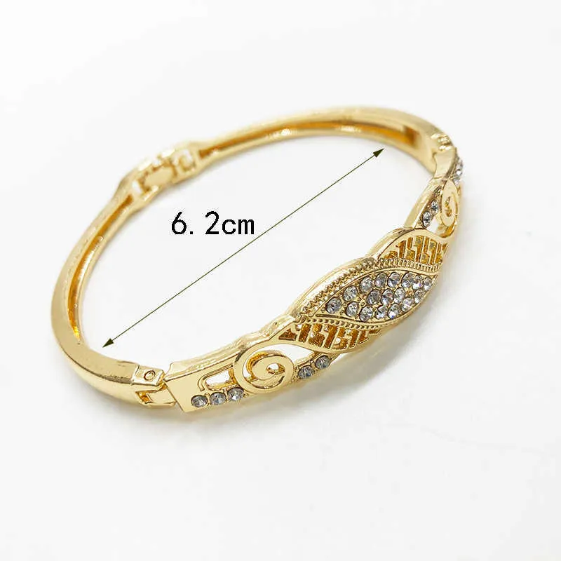 3 stks Zinklegering Sieraden Dame Side Open Bangle Armband Oostenrijkse Crystal Classic Marokko Designer Sieraden Manchet Bracelet Gratis schip Q0719