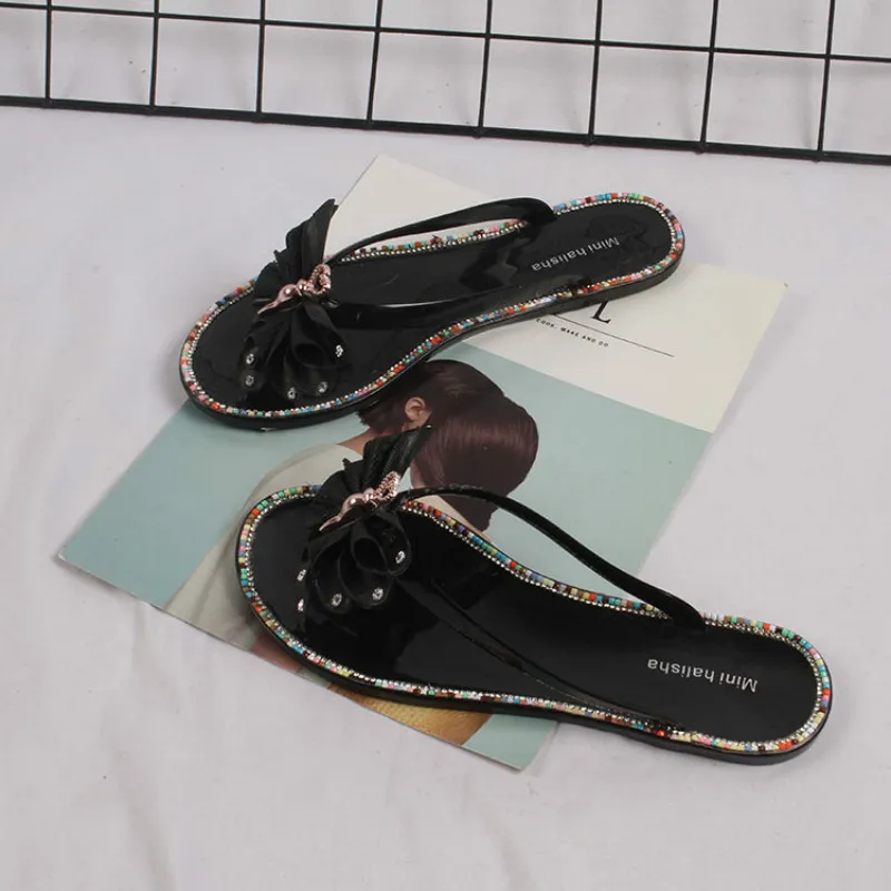 2024 scarpe estive sandali donne moda farfalla colorata di diamanti fuori indossando donne da mare infragcipisti