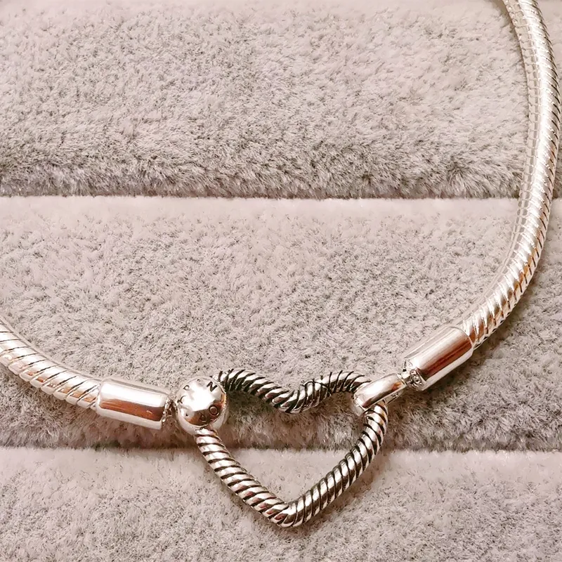 Moments Heart Closure Snake Chain Bracelet Smycken 925 Sterling Silver Armband Kvinnor Charm Pärlor Satser för Pandora med Logo Ale Bangle Födelsedagspresent 599539c00