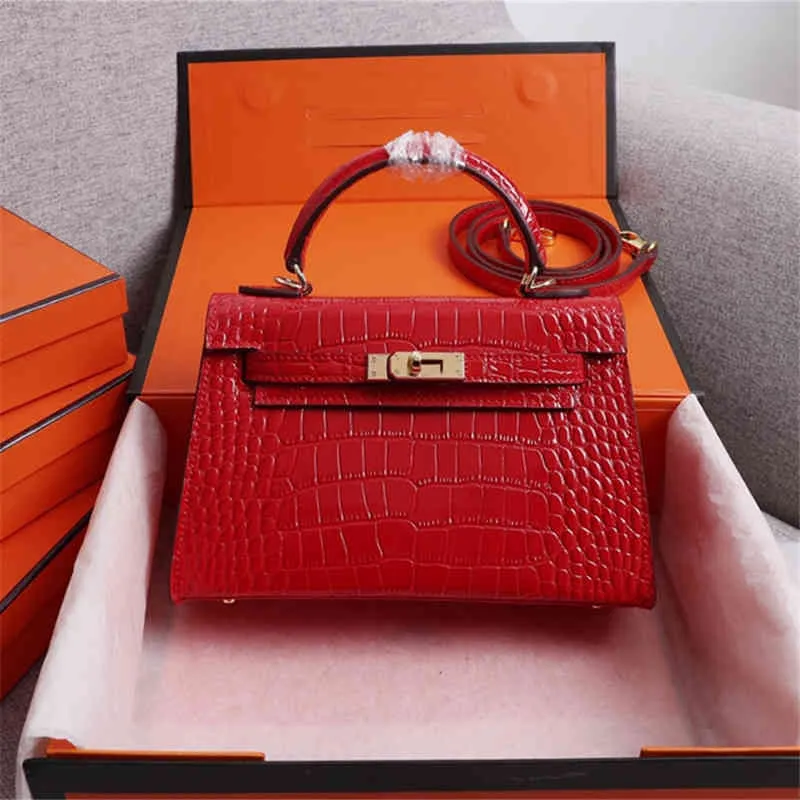 مصمم Herme Hand Handbags Aima Fashion 2022 حقيبة عالية الجودة الجلدية للنساء التمساحات المصنع II منفذ المصنع الكتف مقابل حقائب WAN