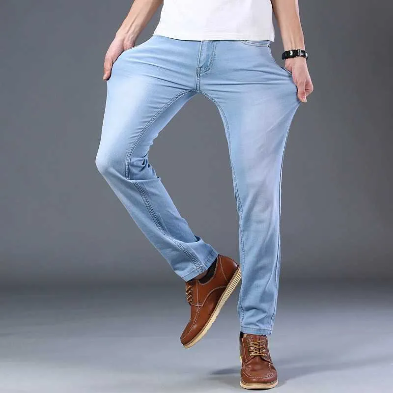 Sulee Brand Top Classic Style Uomo Jeans ultrasottili Business Casual Pantaloni maschili in cotone elasticizzato blu chiaro 210723