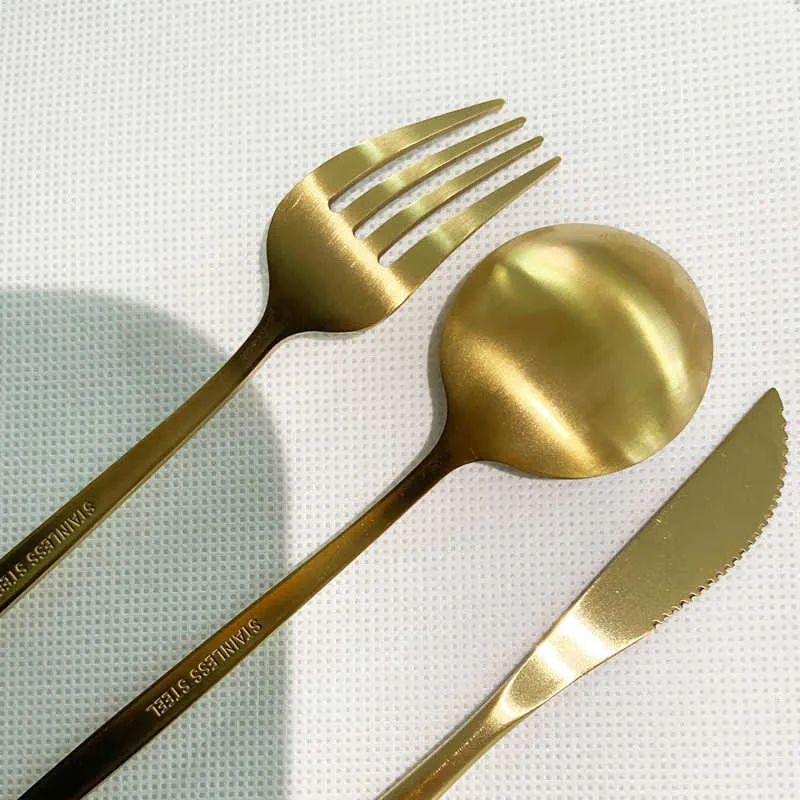 Matte Gold Stainless Steel Cutlery Dessert Set Spoons Knife Fork tableware Drink Ice Cream Utensils Afternoon Tea Kitchen 211012