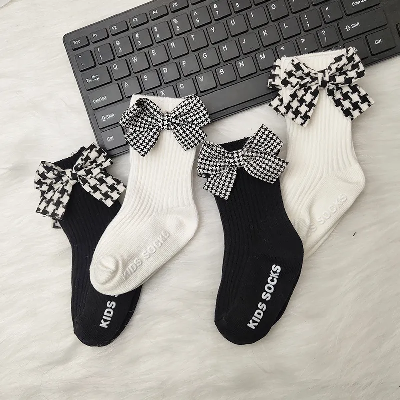 Baby Socks Anti Slip Kids Cotton Linen Leg Warmers Black White Infant Plaid Bows Sock Spring Summer Children Spanish Socks